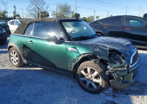 2010 Mini Cooper S из США, поврежденный, VIN WMWMS3C58ATY09067